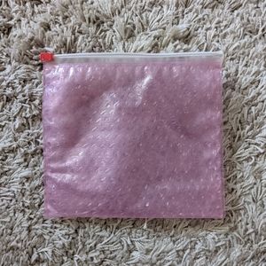 NWOT Glossier Make-up Pouch